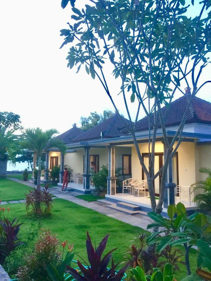 Romeo Beachfront Bingin Пекату Экстерьер фото